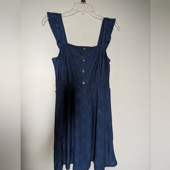 As U Wish Dresses & Skirts - As U‎ Wish Sleeveless Navy Blue Summer Dress Size Medium